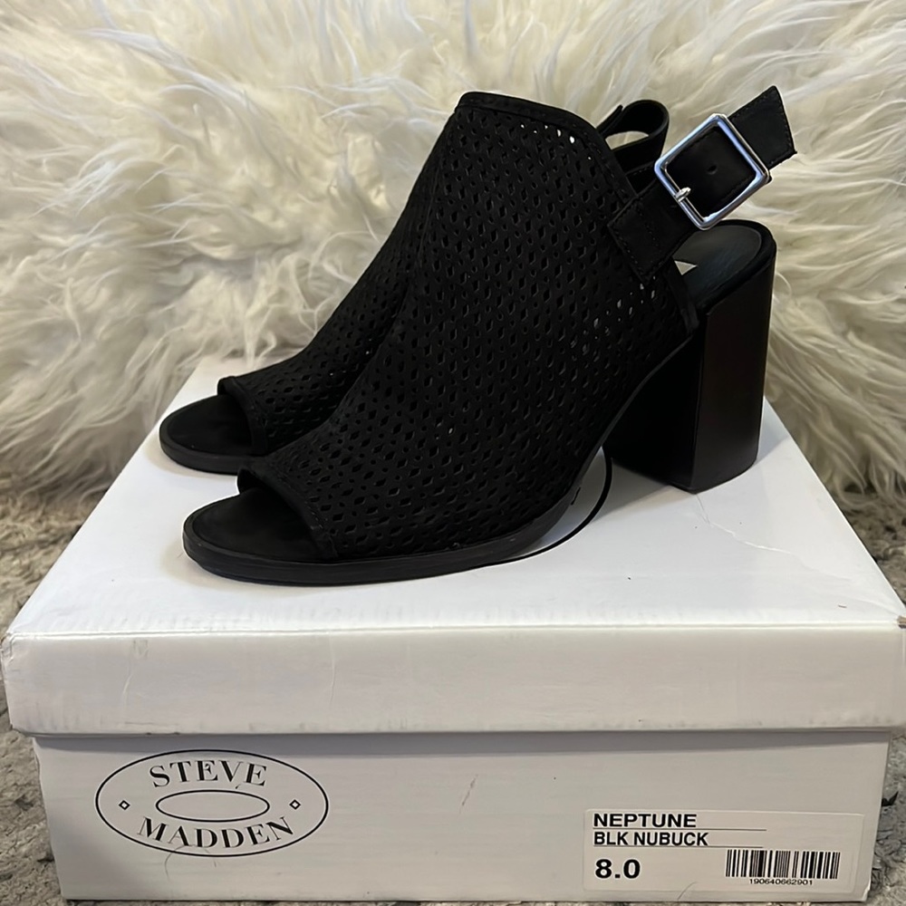 EUC Steve Madden Neptune Shoes Women’s Size 8 in box